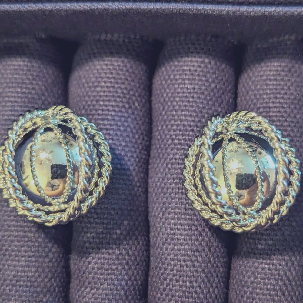 Silver ball byVINNIK earrings